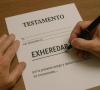 ¿Puedo desheredar legalmente a un hijo?