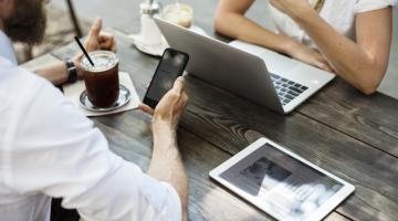 Aplicación de la Ley de Servicios Digitales en 2025: Impacto en Usuarios y Empresas